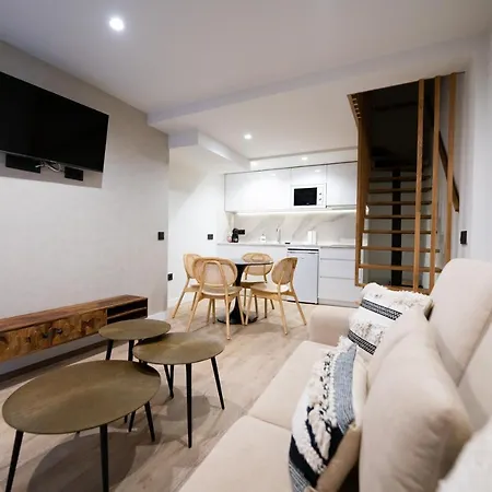 Premium - Calle San Telmo * Malaga