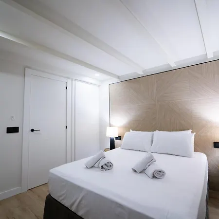 Premium - Calle San Telmo Malaga